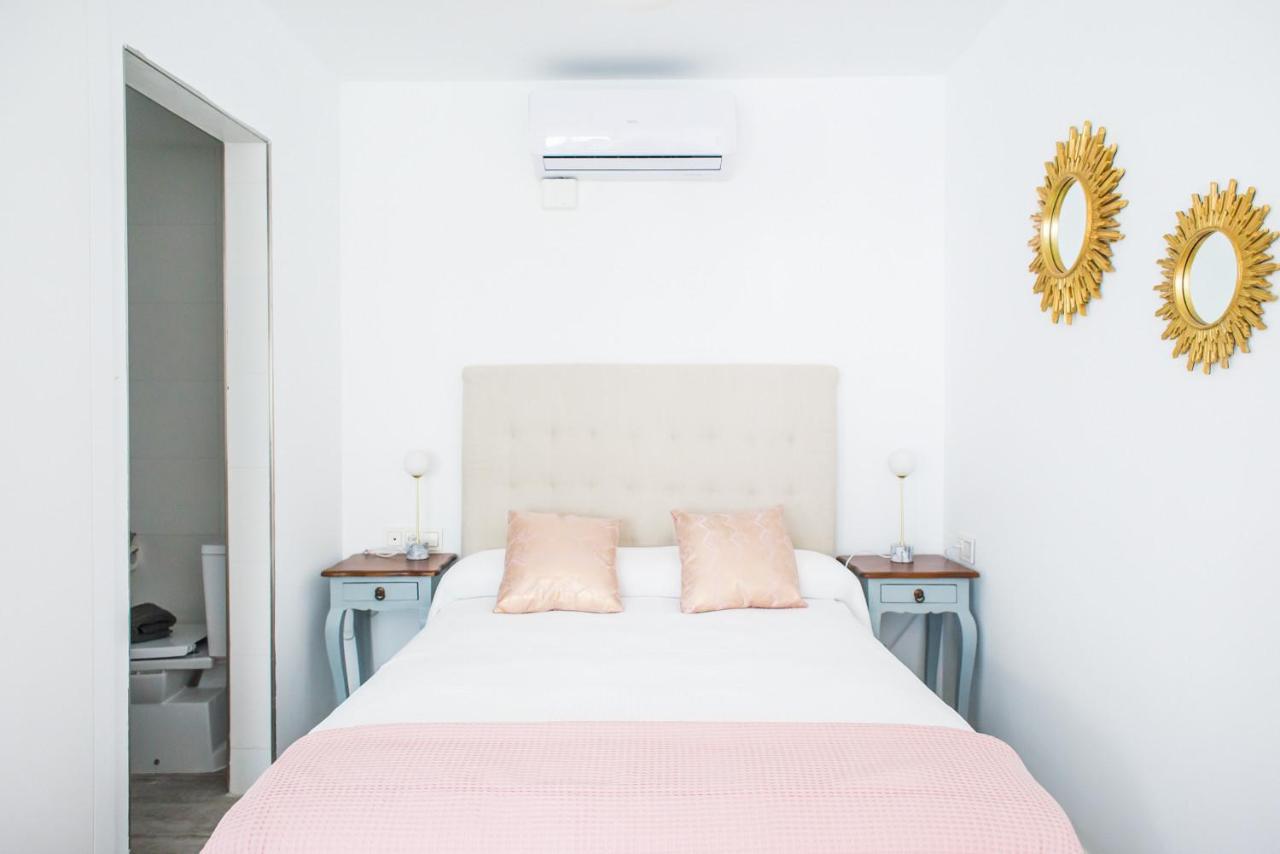Studio Lirio Seaview Corralejo By Holidays Home Esterno foto
