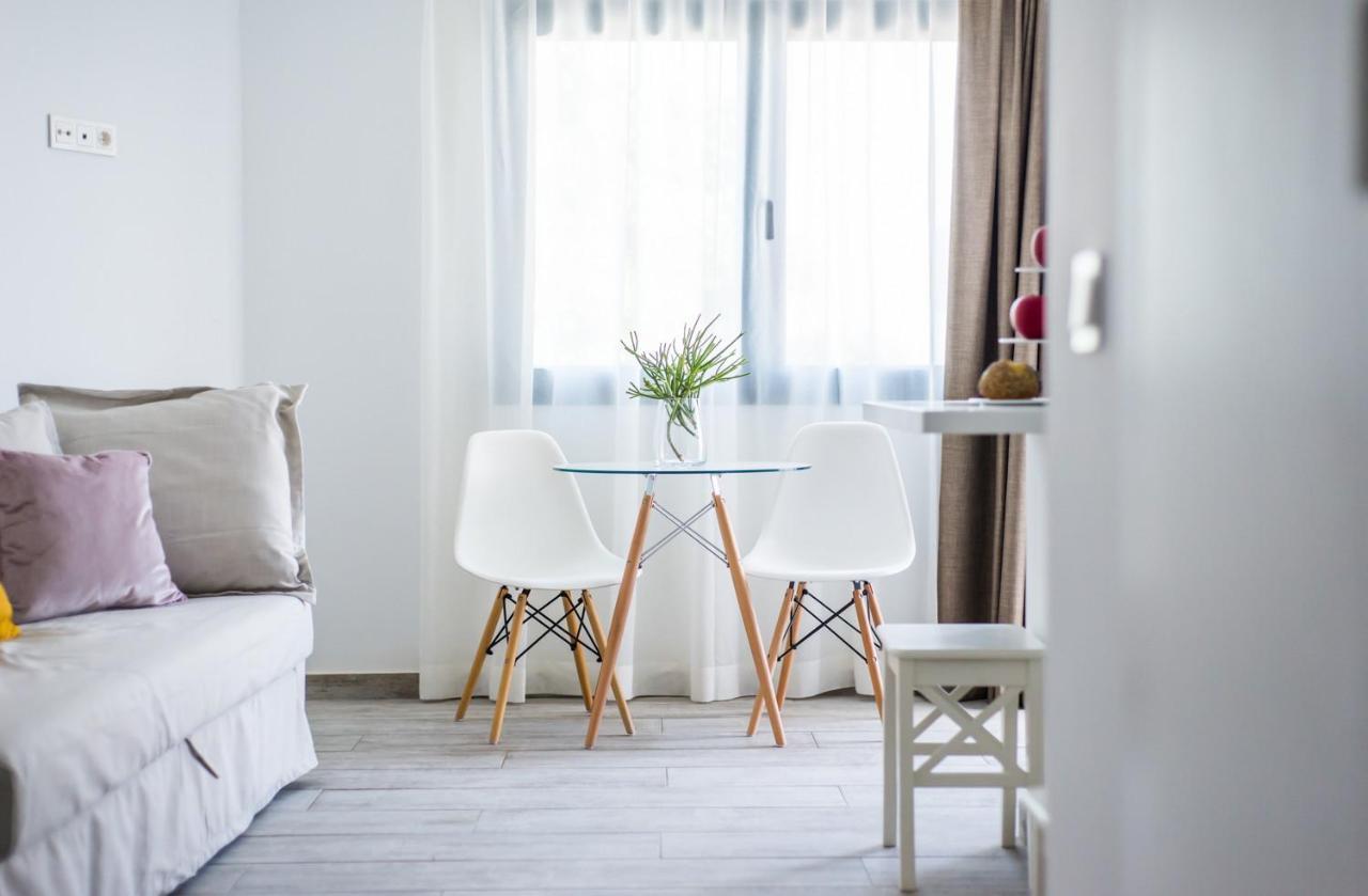 Studio Lirio Seaview Corralejo By Holidays Home Esterno foto